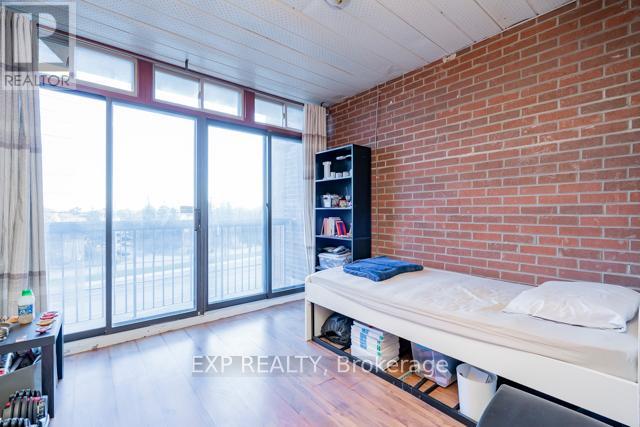 226 - 3025 The Credit Woodlands Drive, Mississauga, Ontario  L5C 2V3 - Photo 20 - W12593420