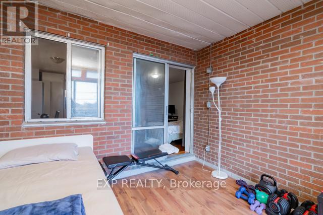 226 - 3025 The Credit Woodlands Drive, Mississauga, Ontario  L5C 2V3 - Photo 21 - W12593420