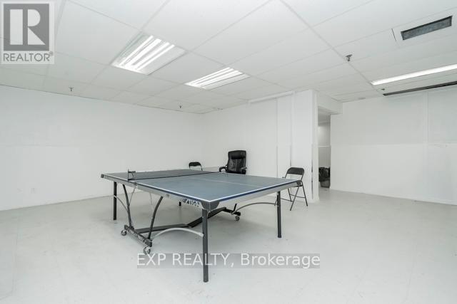 226 - 3025 The Credit Woodlands Drive, Mississauga, Ontario  L5C 2V3 - Photo 26 - W12593420