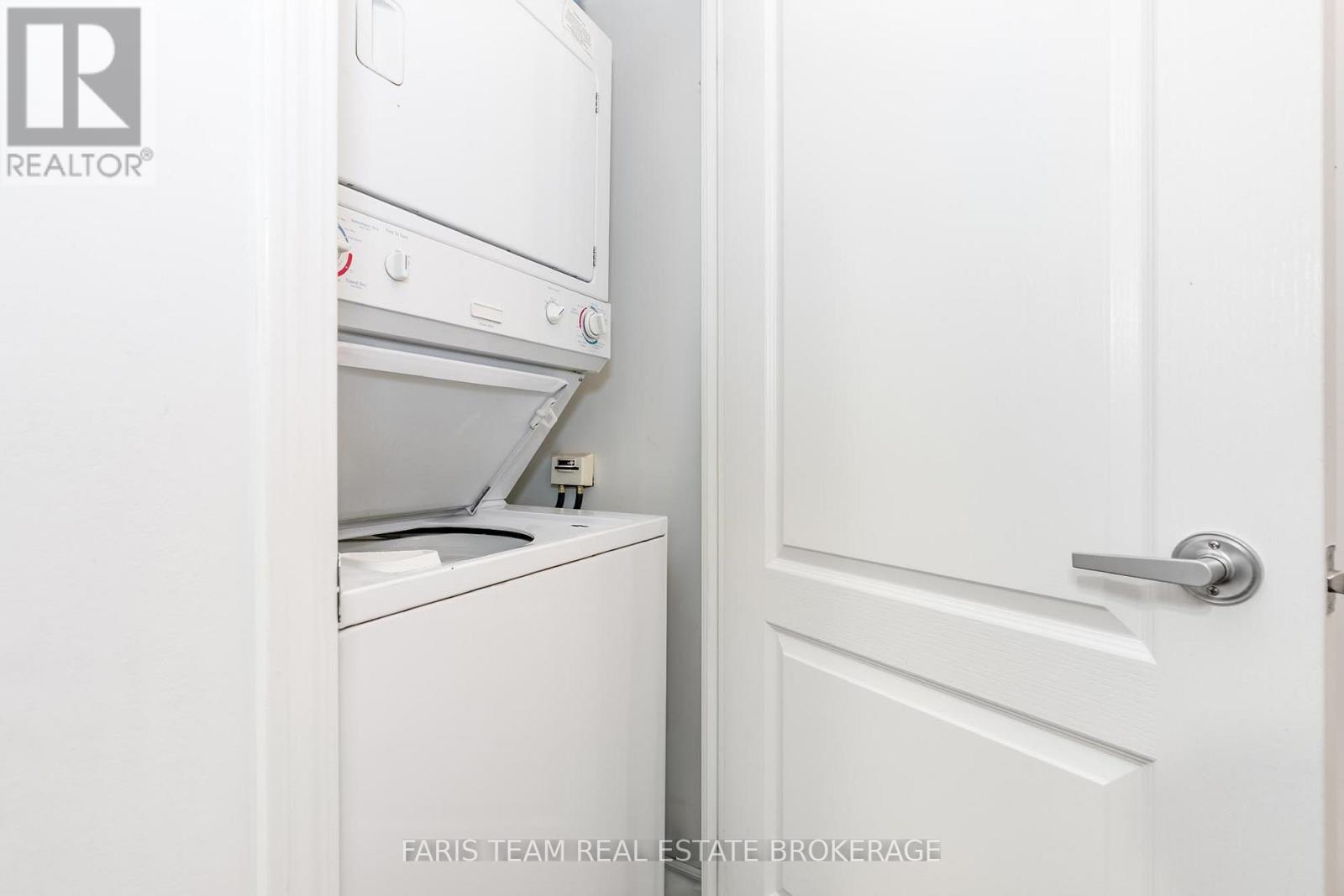 308 - 1 Elm Drive W, Mississauga, Ontario L5B 4M1 - Photo 12 - W12593432