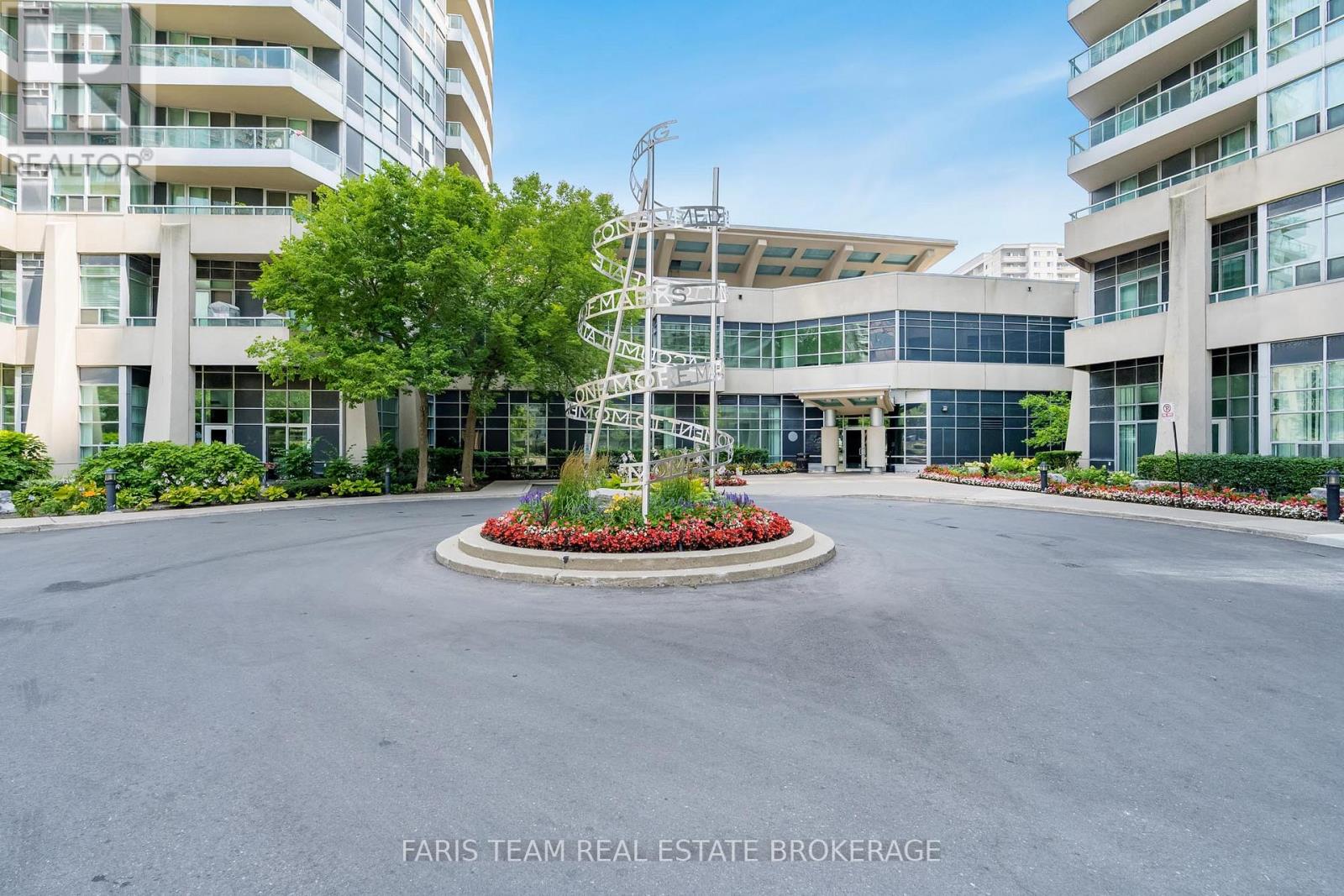 308 - 1 Elm Drive W, Mississauga, Ontario L5B 4M1 - Photo 2 - W12593432