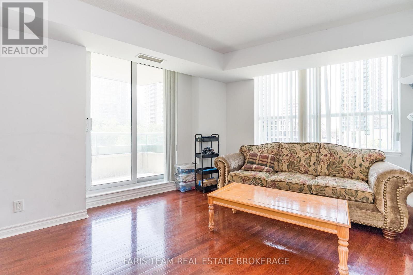 308 - 1 Elm Drive W, Mississauga, Ontario L5B 4M1 - Photo 7 - W12593432