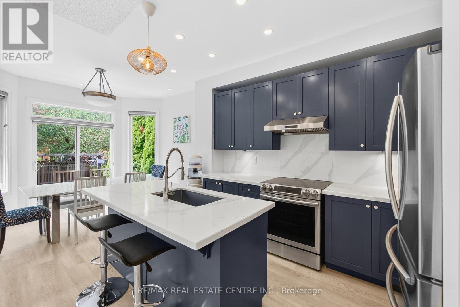 31 Martree Crescent, Brampton, Ontario  L6V 4R3 - Photo 11 - W12593440