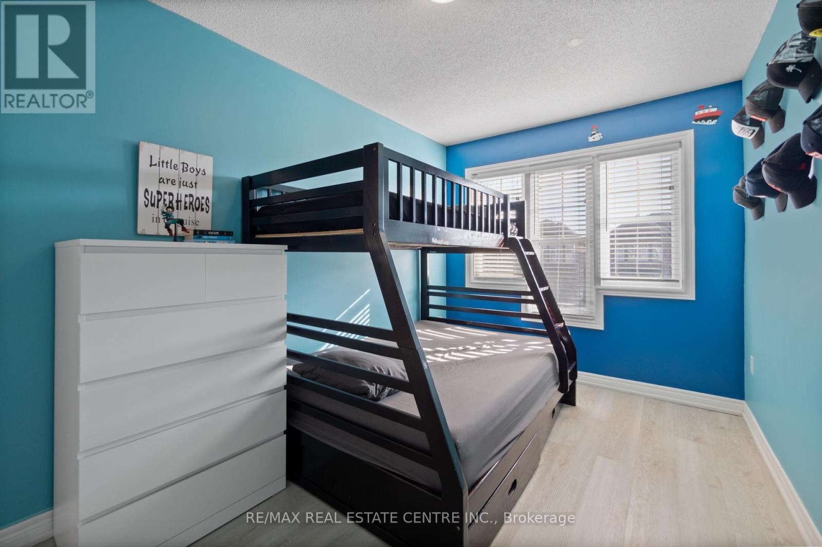 31 Martree Crescent, Brampton, Ontario  L6V 4R3 - Photo 22 - W12593440