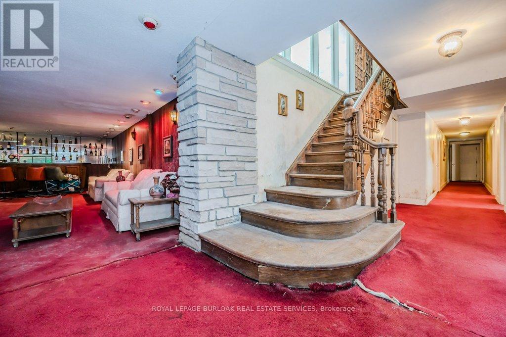 3 Edgehill Road, Toronto, Ontario  M9A 4N1 - Photo 28 - W12593458