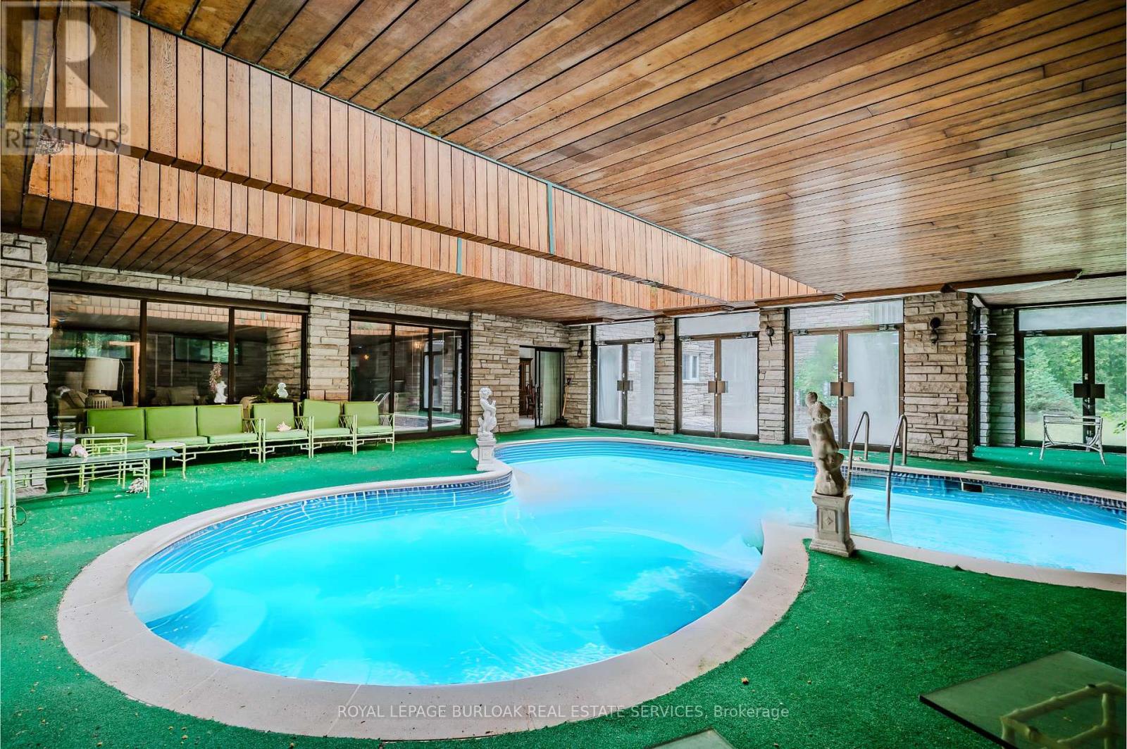 3 Edgehill Road, Toronto, Ontario  M9A 4N1 - Photo 37 - W12593458