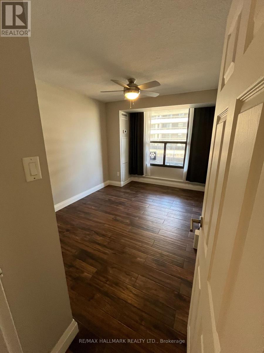 402 - 100 Quebec Avenue, Toronto, Ontario  M6P 4B8 - Photo 15 - W12593472