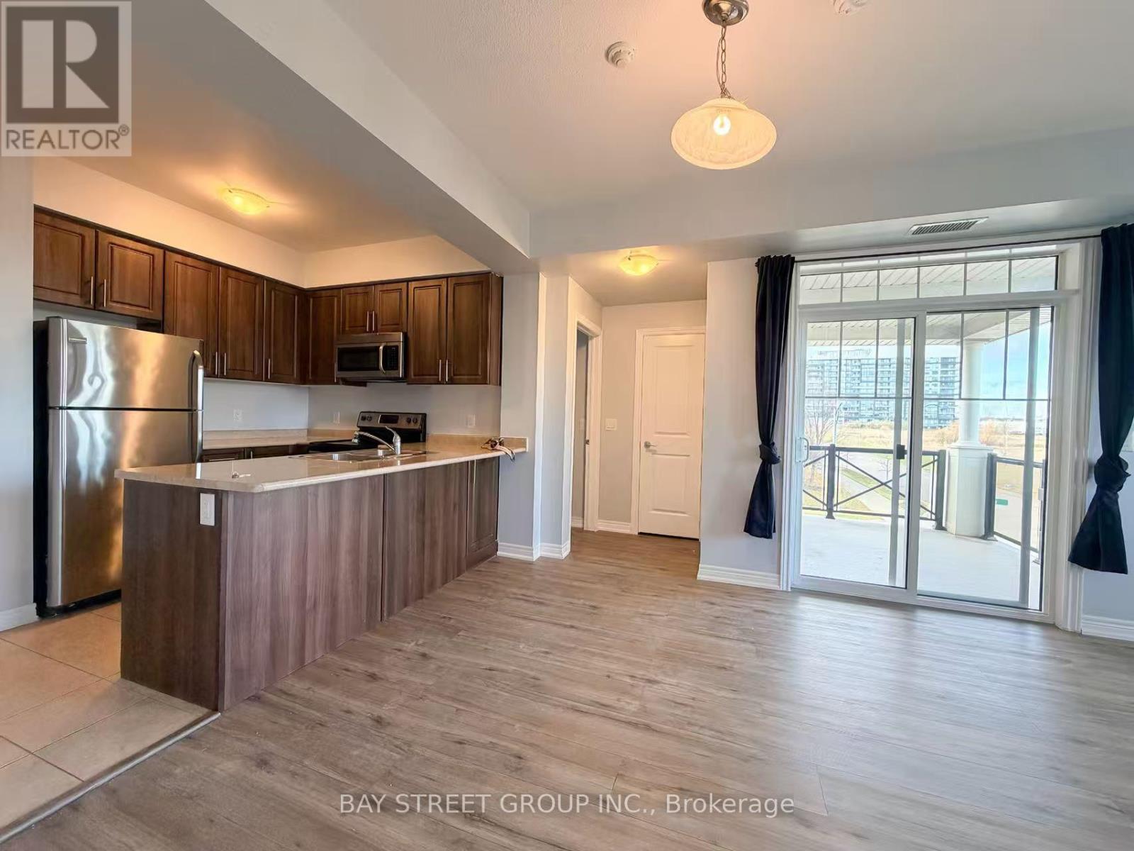 202 - 276 Gatwick Drive, Oakville, Ontario  L6H 6V2 - Photo 12 - W12593484