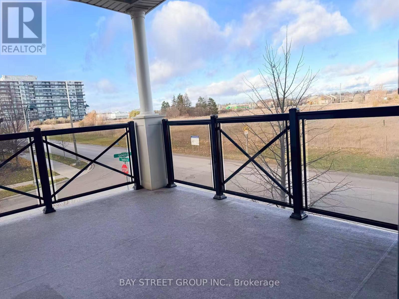 202 - 276 Gatwick Drive, Oakville, Ontario  L6H 6V2 - Photo 13 - W12593484