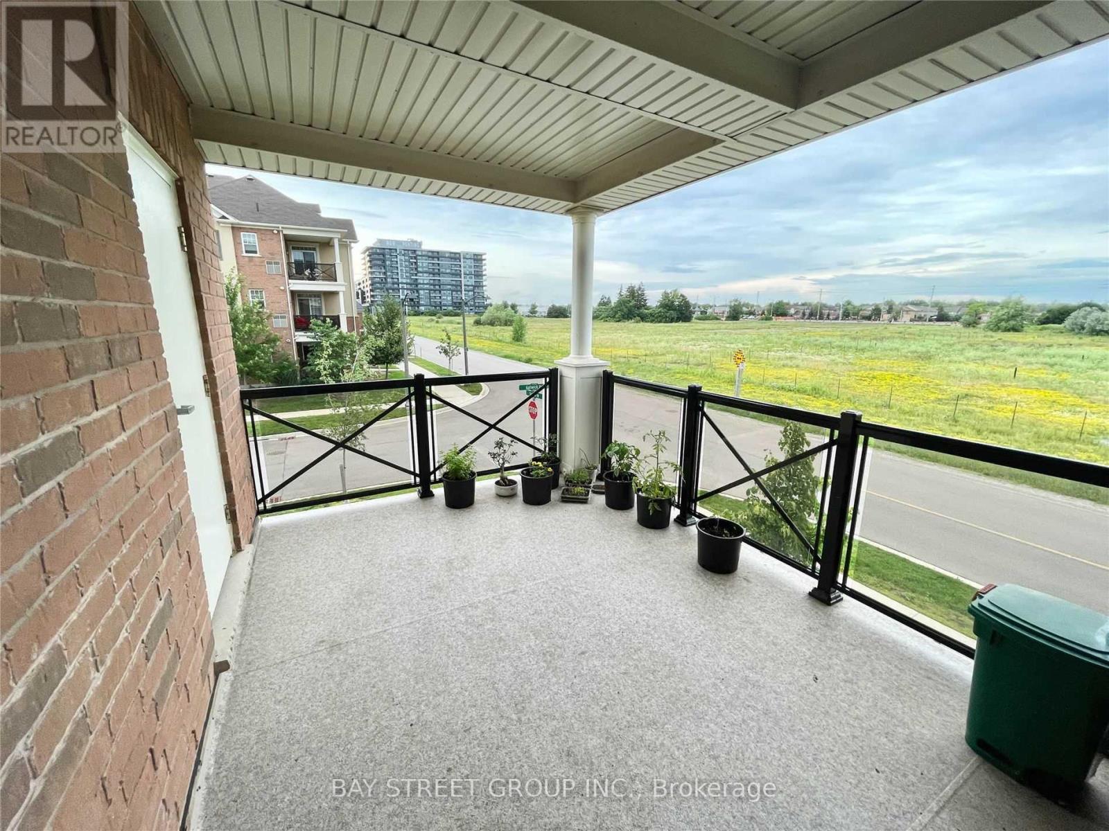 202 - 276 Gatwick Drive, Oakville, Ontario  L6H 6V2 - Photo 14 - W12593484