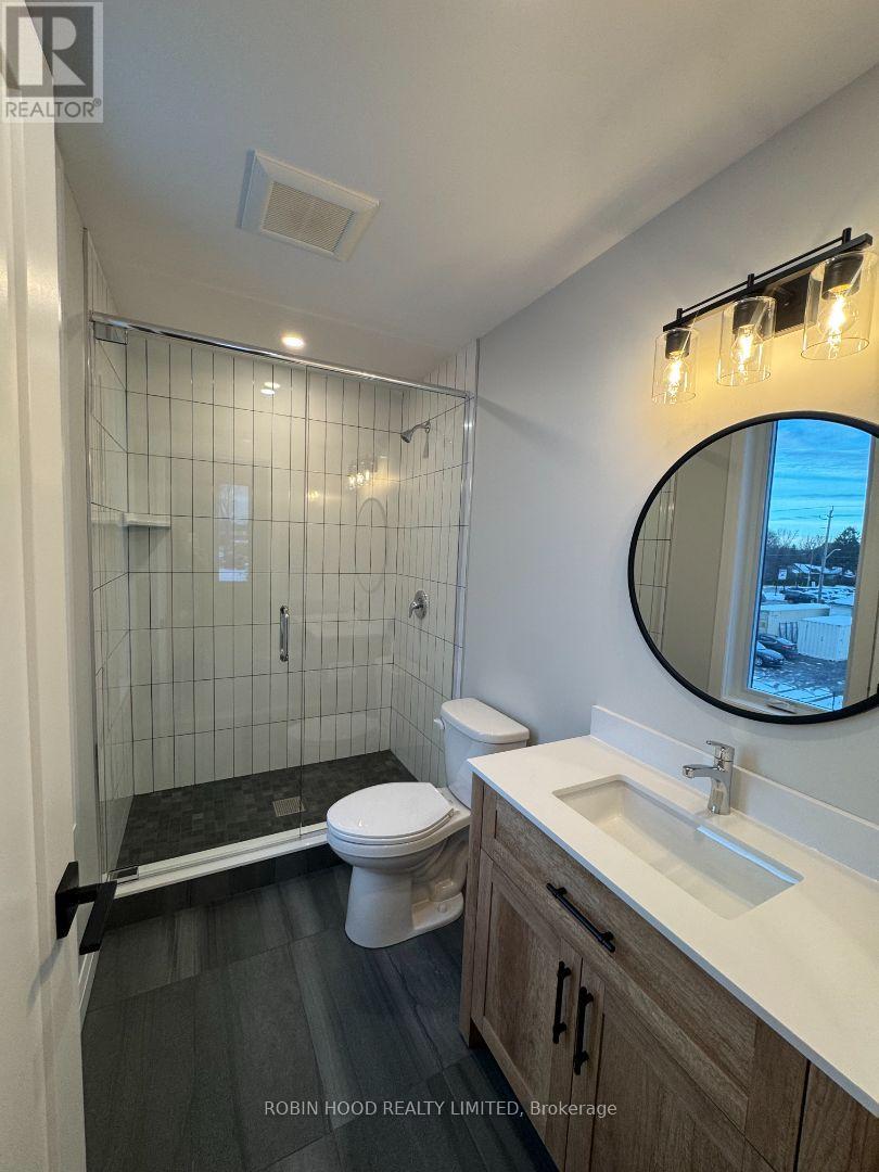 1 - 220 Greenwood Avenue, London South, Ontario  N6J 3G4 - Photo 15 - X12593422