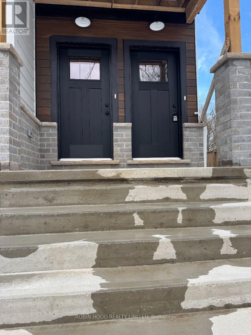 1 - 220 Greenwood Avenue, London South, Ontario  N6J 3G4 - Photo 2 - X12593422