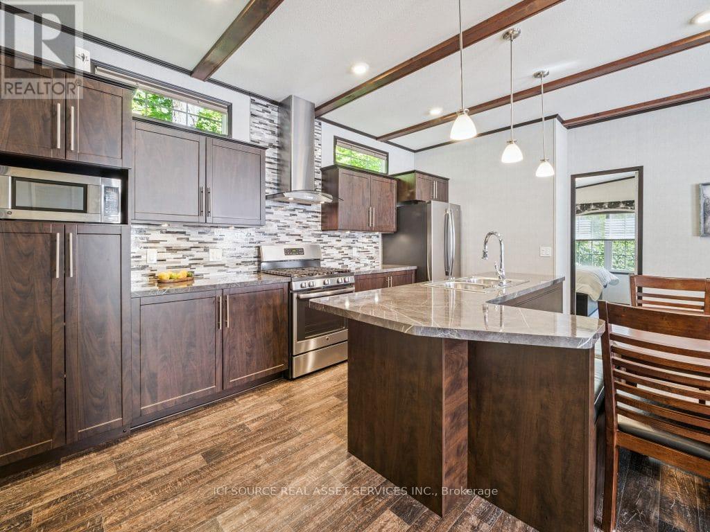 192 - 1082 Shamrock Marina Road, Gravenhurst, Ontario  P0E 1N0 - Photo 8 - X12593460