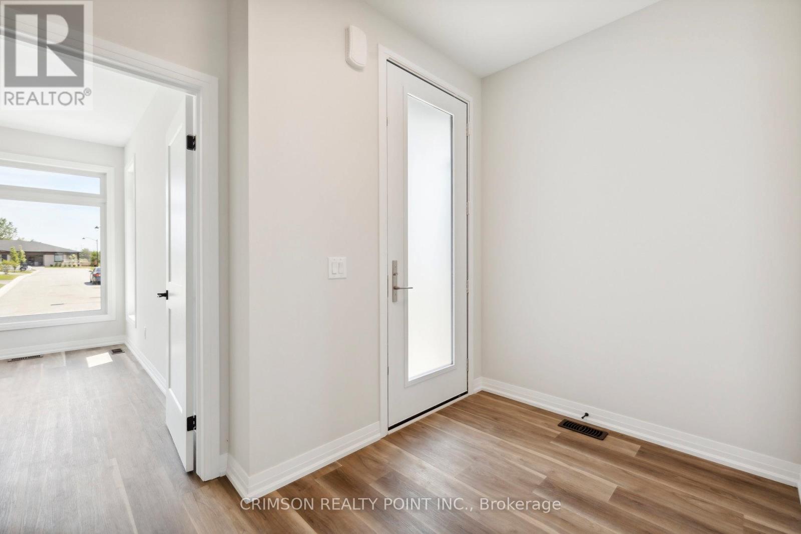 1 - 300 Richmond Street, Thorold, Ontario  L2V 5B9 - Photo 14 - X12593532