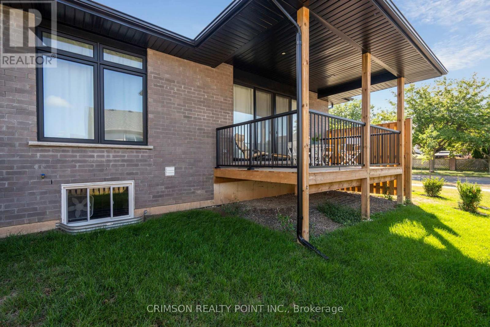 1 - 300 Richmond Street, Thorold, Ontario  L2V 5B9 - Photo 8 - X12593532