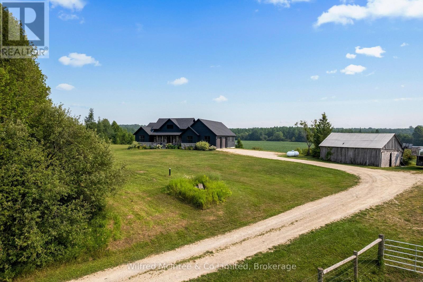 574461 Sideroad 40, West Grey, Ontario N0C 1H0 - Photo 10 - X12593594