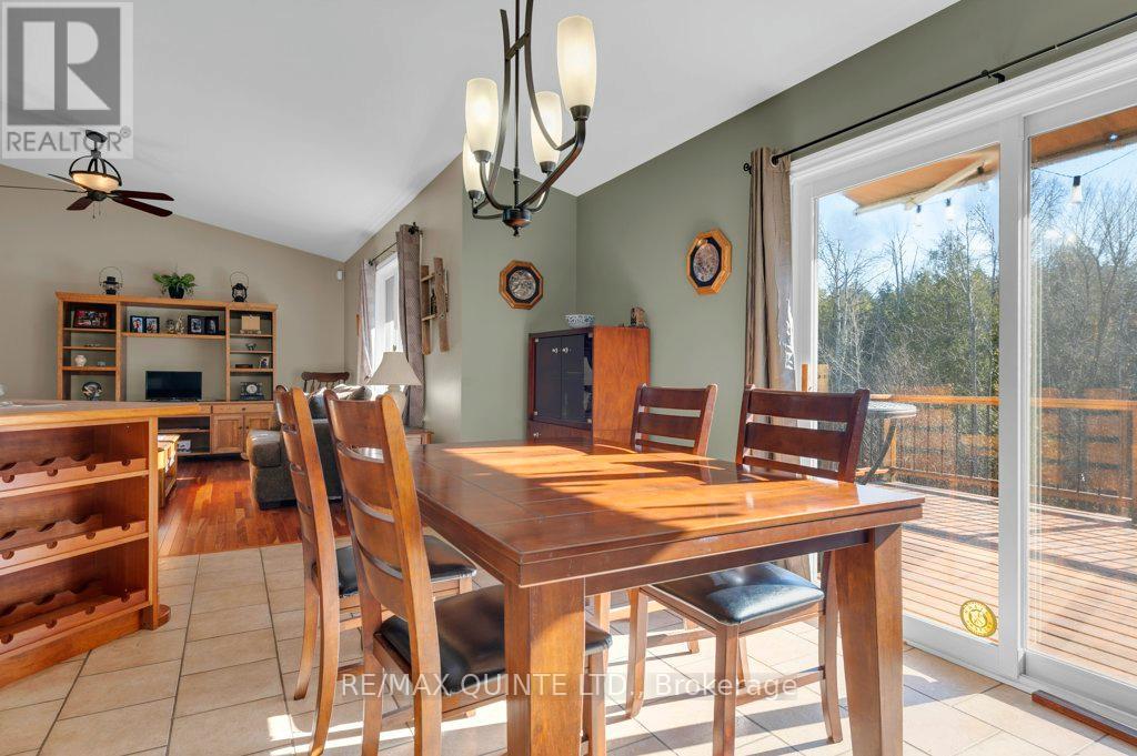 16845 Telephone Road, Quinte West, Ontario  K8V 5P4 - Photo 11 - X12593592