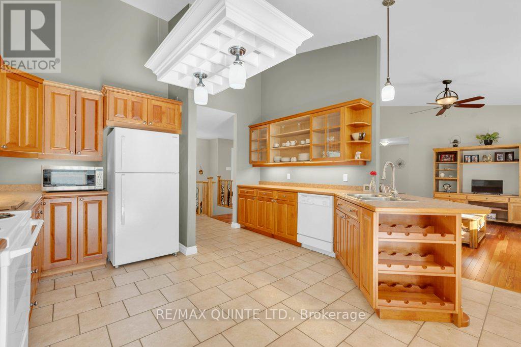 16845 Telephone Road, Quinte West, Ontario  K8V 5P4 - Photo 12 - X12593592