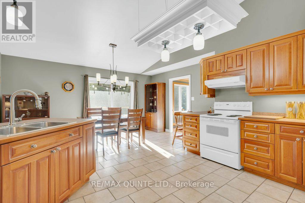 16845 Telephone Road, Quinte West, Ontario  K8V 5P4 - Photo 13 - X12593592