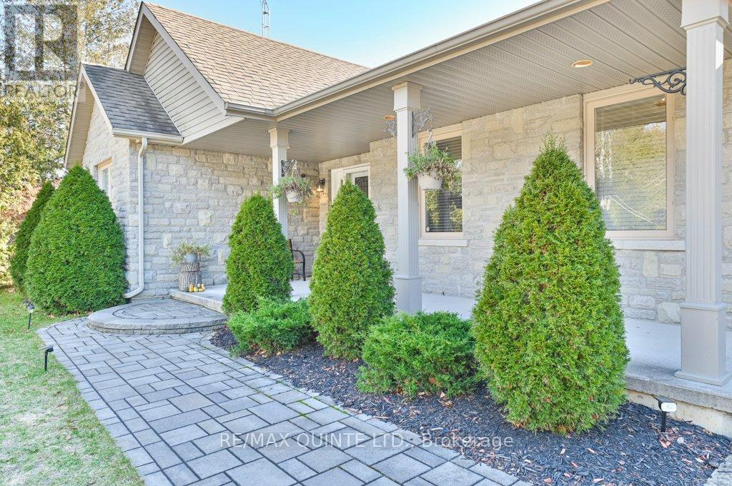 16845 Telephone Road, Quinte West, Ontario  K8V 5P4 - Photo 4 - X12593592