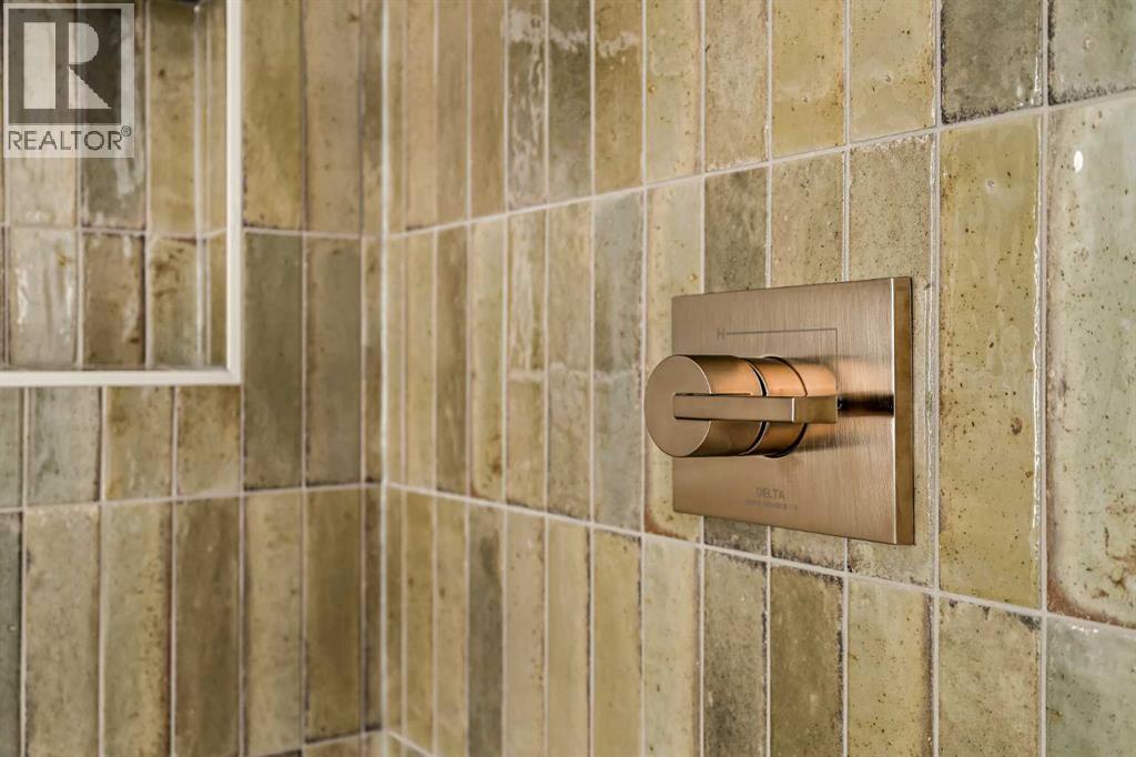 529 Lucas Way Nw, Calgary, Alberta  T3P 2E7 - Photo 36 - A2268760