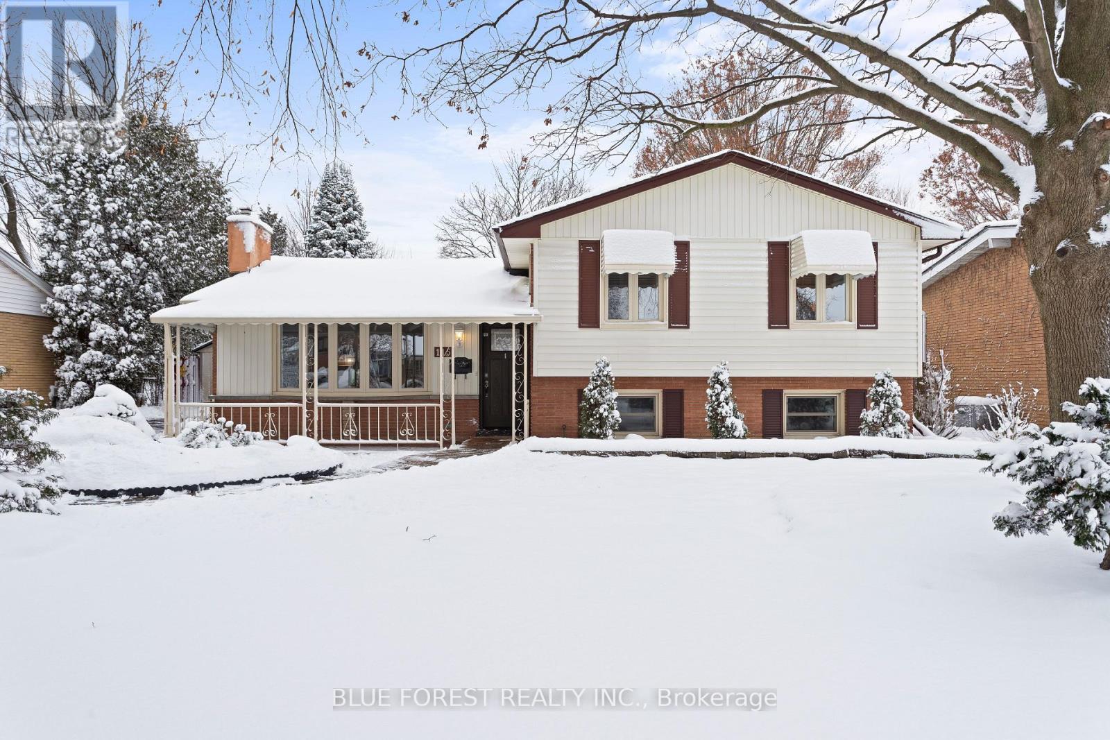 115 Honeysuckle Crescent, London East, Ontario  N5Y 4P5 - Photo 2 - X12593568