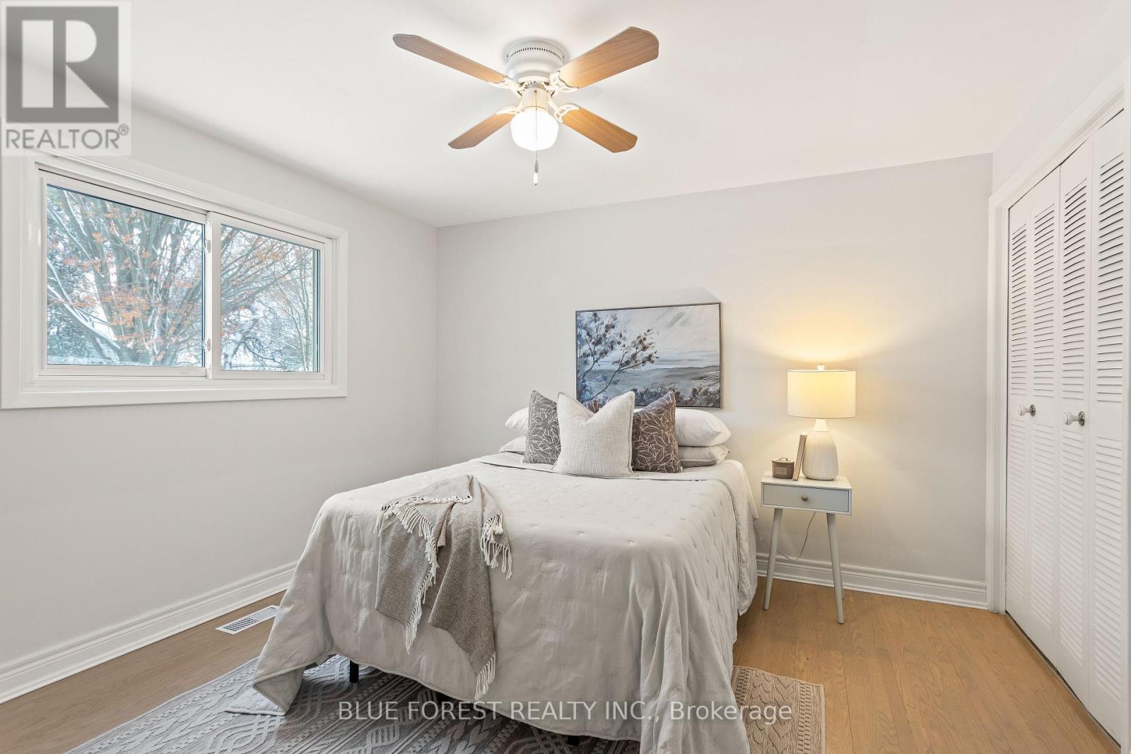 115 Honeysuckle Crescent, London East, Ontario  N5Y 4P5 - Photo 21 - X12593568