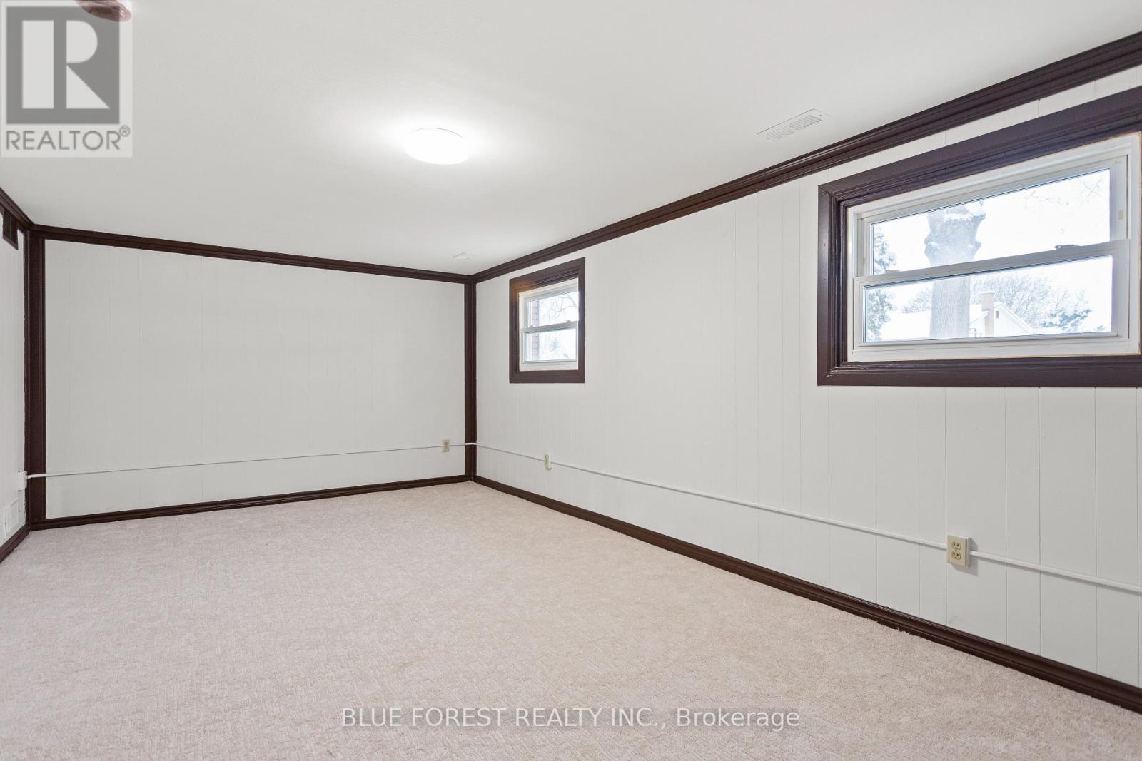 115 Honeysuckle Crescent, London East, Ontario  N5Y 4P5 - Photo 32 - X12593568