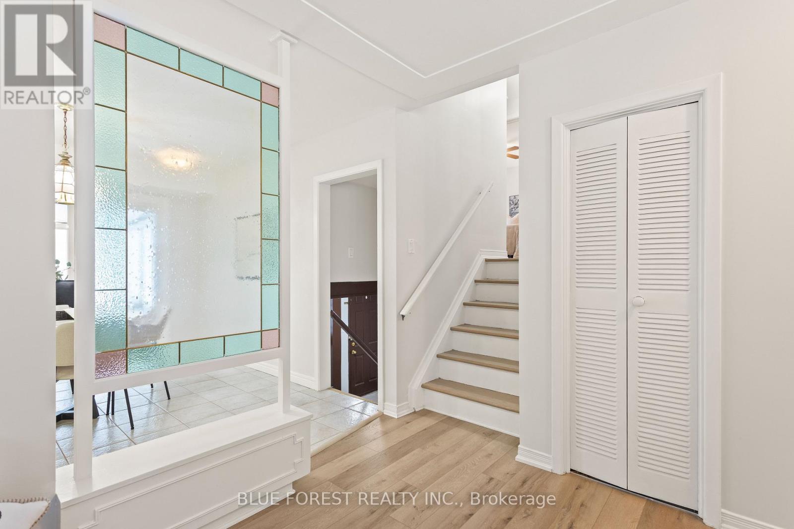 115 Honeysuckle Crescent, London East, Ontario  N5Y 4P5 - Photo 9 - X12593568