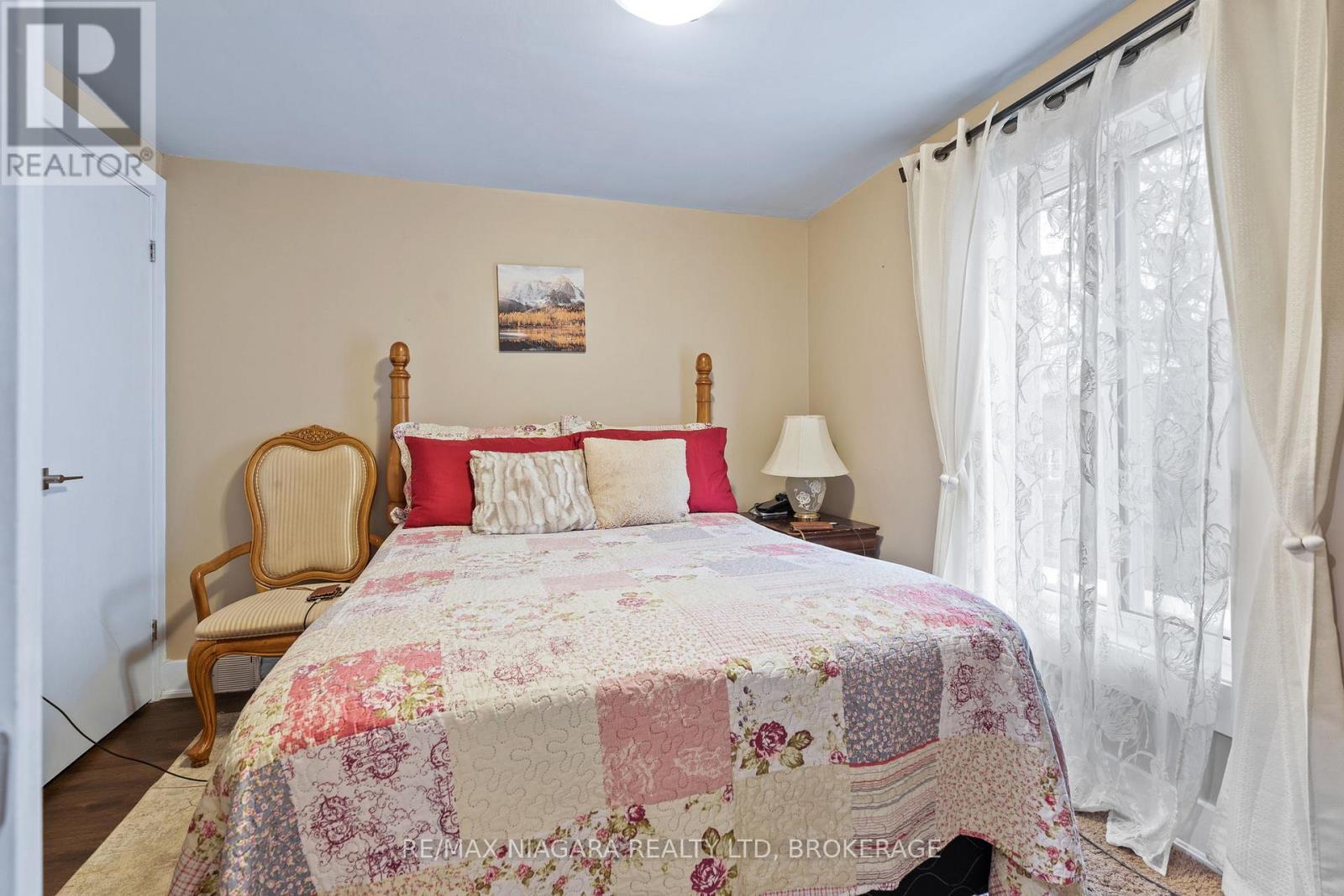 42 Grove Street, Welland, Ontario  L3B 4B4 - Photo 15 - X12593552