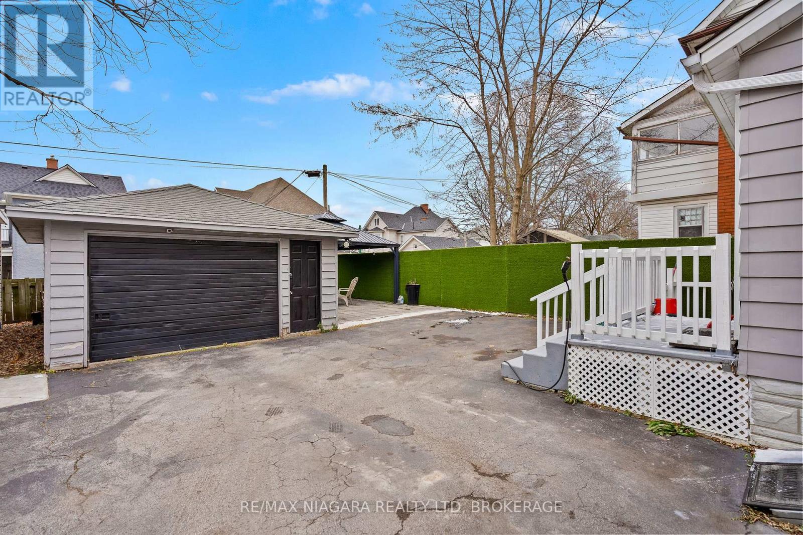42 Grove Street, Welland, Ontario  L3B 4B4 - Photo 20 - X12593552