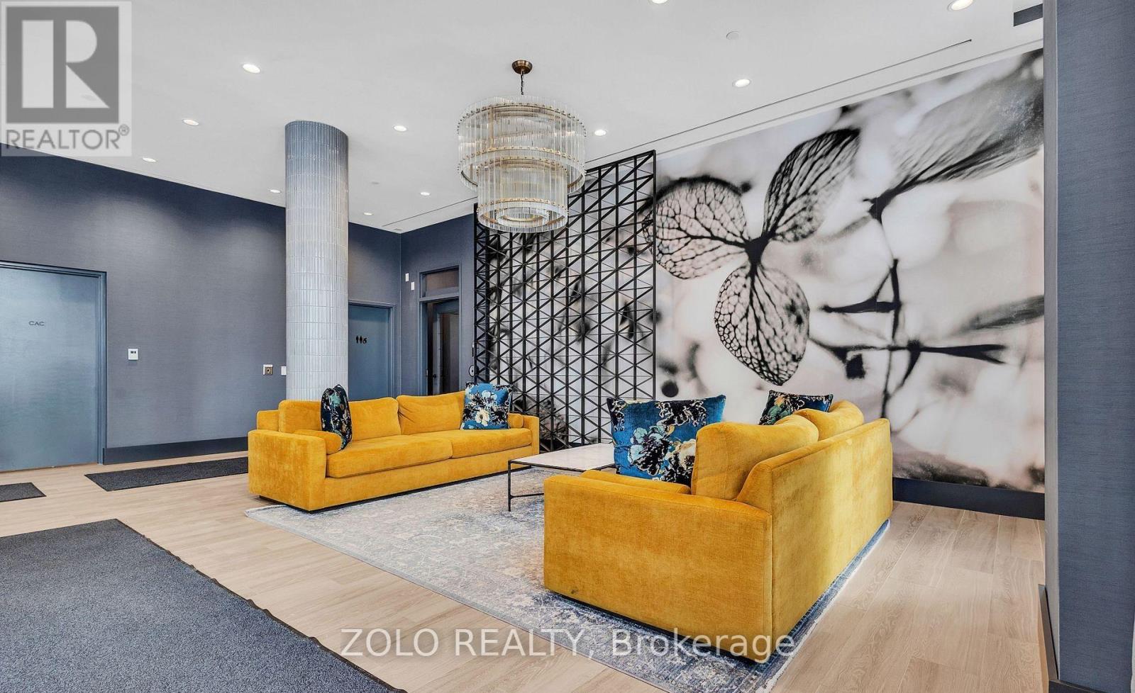 604 - 10 Lagerfeld Drive, Brampton, Ontario  L7A 5L3 - Photo 13 - W12593296