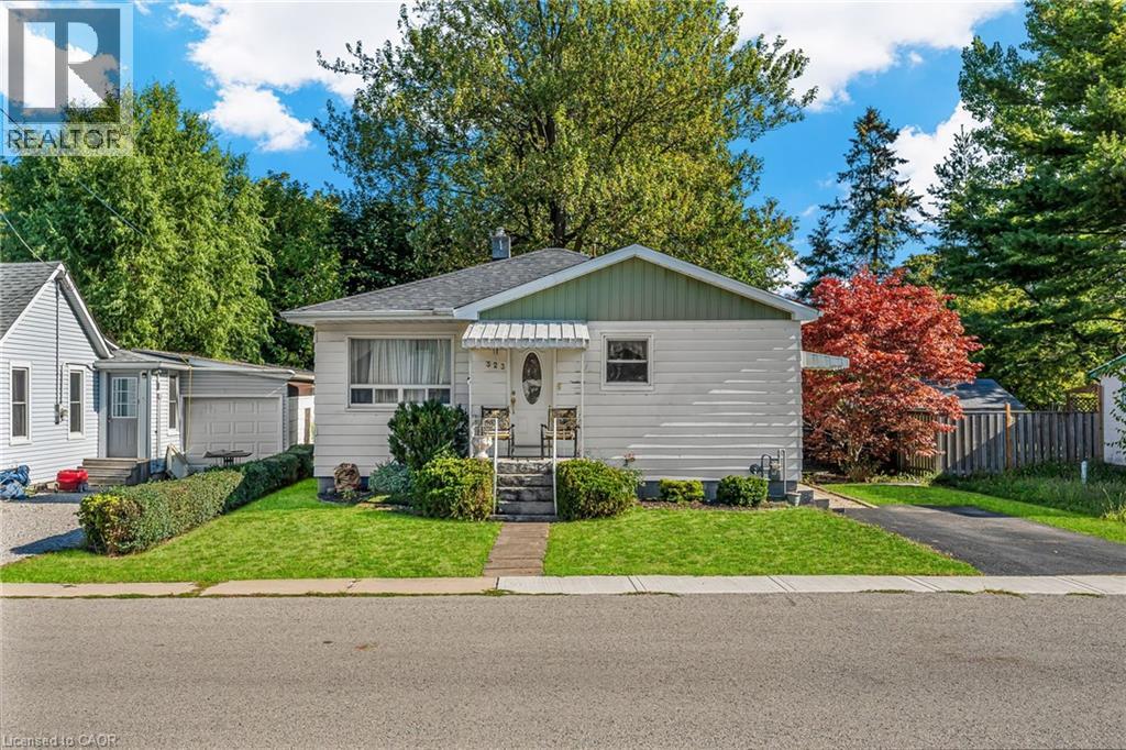 323 North Cayuga Street W, Dunnville, Ontario  N1A 1P4 - Photo 2 - 40791557