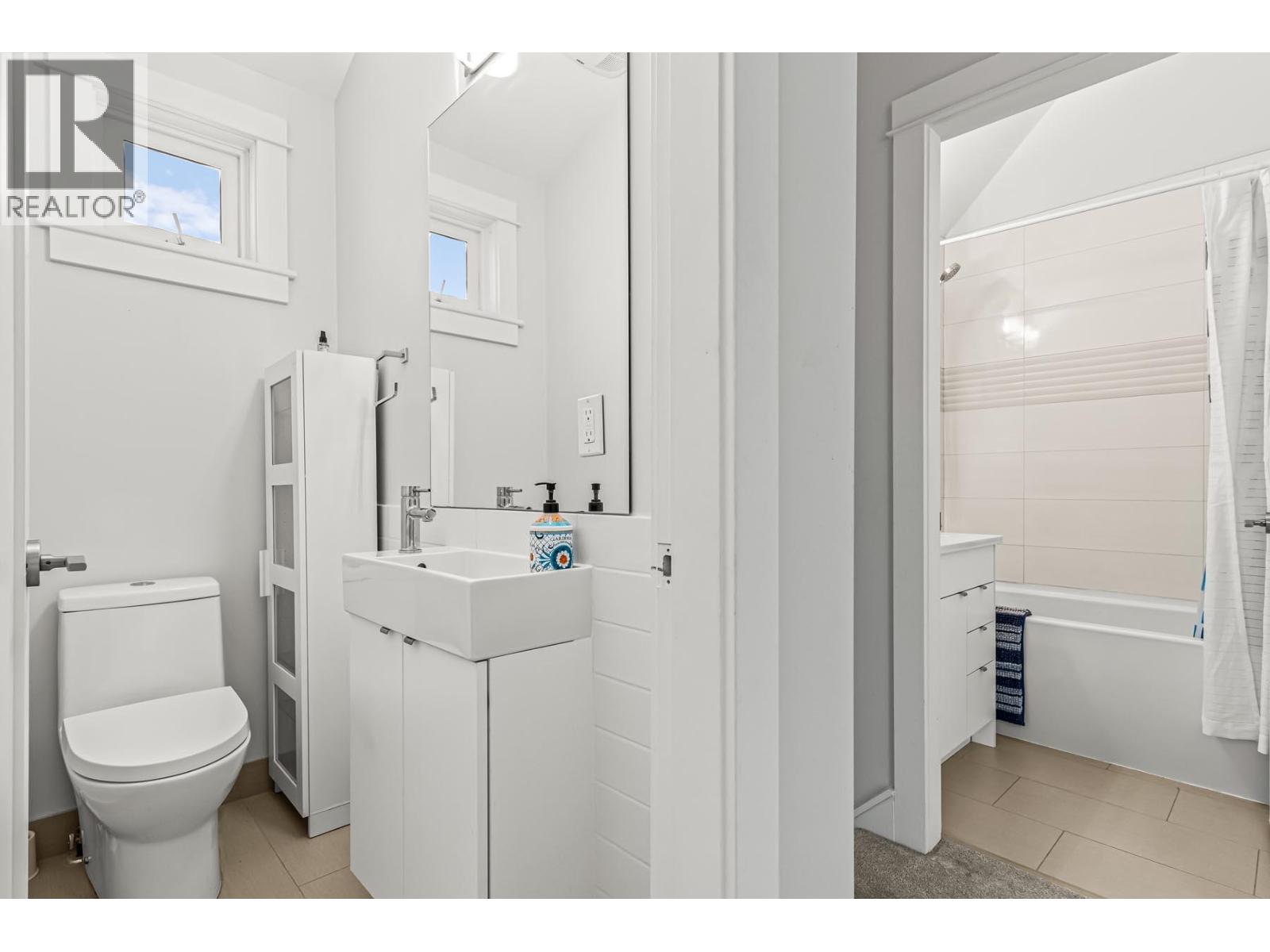 437 Vernon Drive, Vancouver, British Columbia  V6A 3N4 - Photo 18 - R3071420