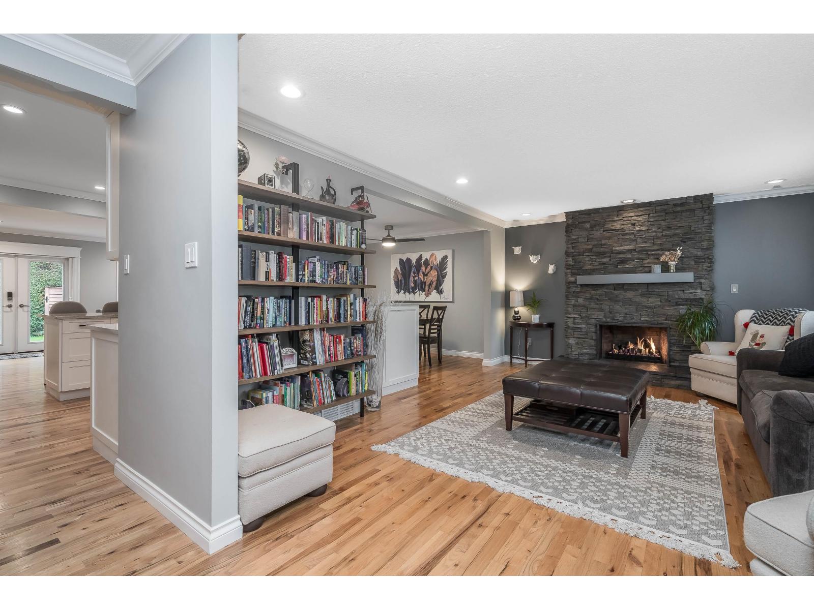 15825 Prospect Crescent, White Rock, British Columbia  V4B 2C3 - Photo 6 - R3070488