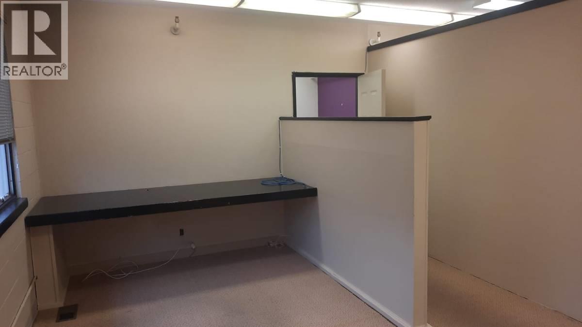 220 6939 Hastings Street, Burnaby, British Columbia  V5B 1S9 - Photo 3 - C8074250