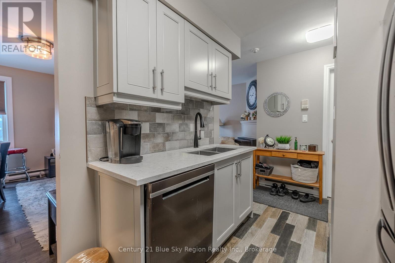 6 - 570 Graham Drive, North Bay (Widdifield), Ontario  P1B 9M7 - Photo 6 - X12589550