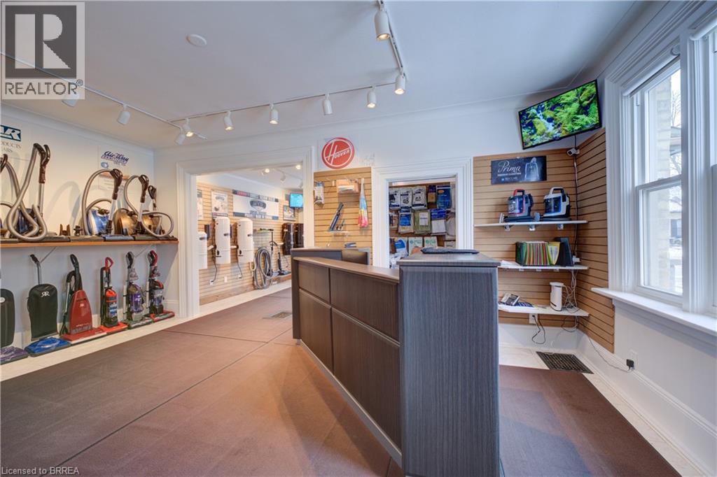 203 Brant Avenue Unit# 1, Brantford, Ontario  N3T 3J1 - Photo 10 - 40789922