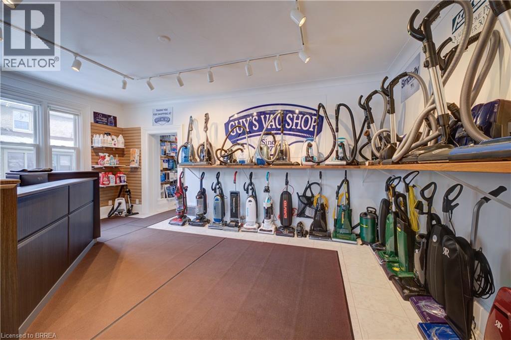 203 Brant Avenue Unit# 1, Brantford, Ontario  N3T 3J1 - Photo 6 - 40789922