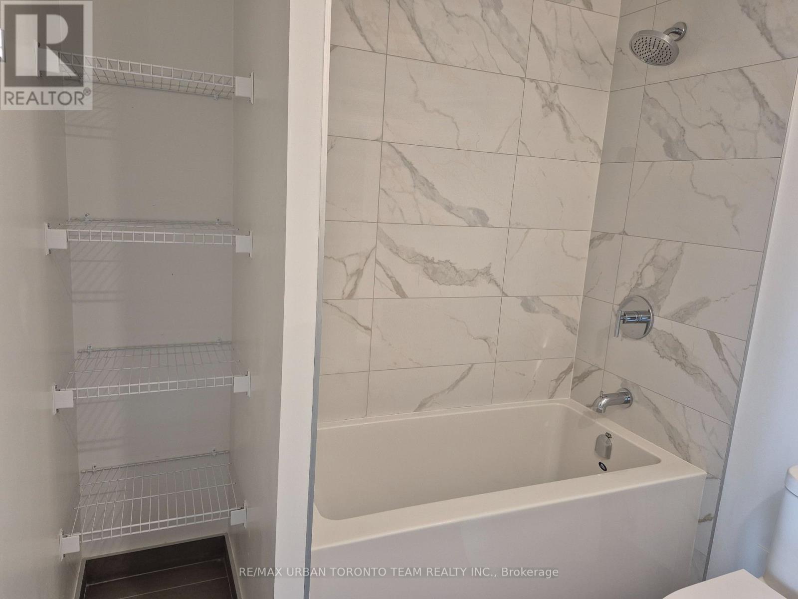 202 - 35 Parliament Street, Toronto, Ontario  M5A 2Y2 - Photo 9 - C12593574