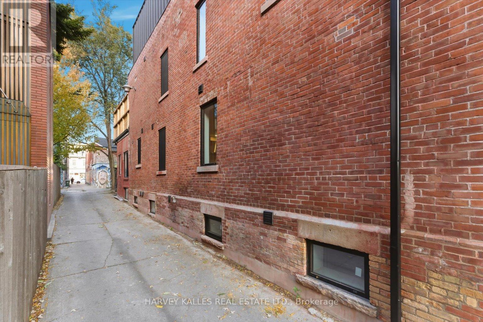 4 - 692 Richmond Street W, Toronto (Niagara), Ontario  M6J 1C5 - Photo 3 - C12593580