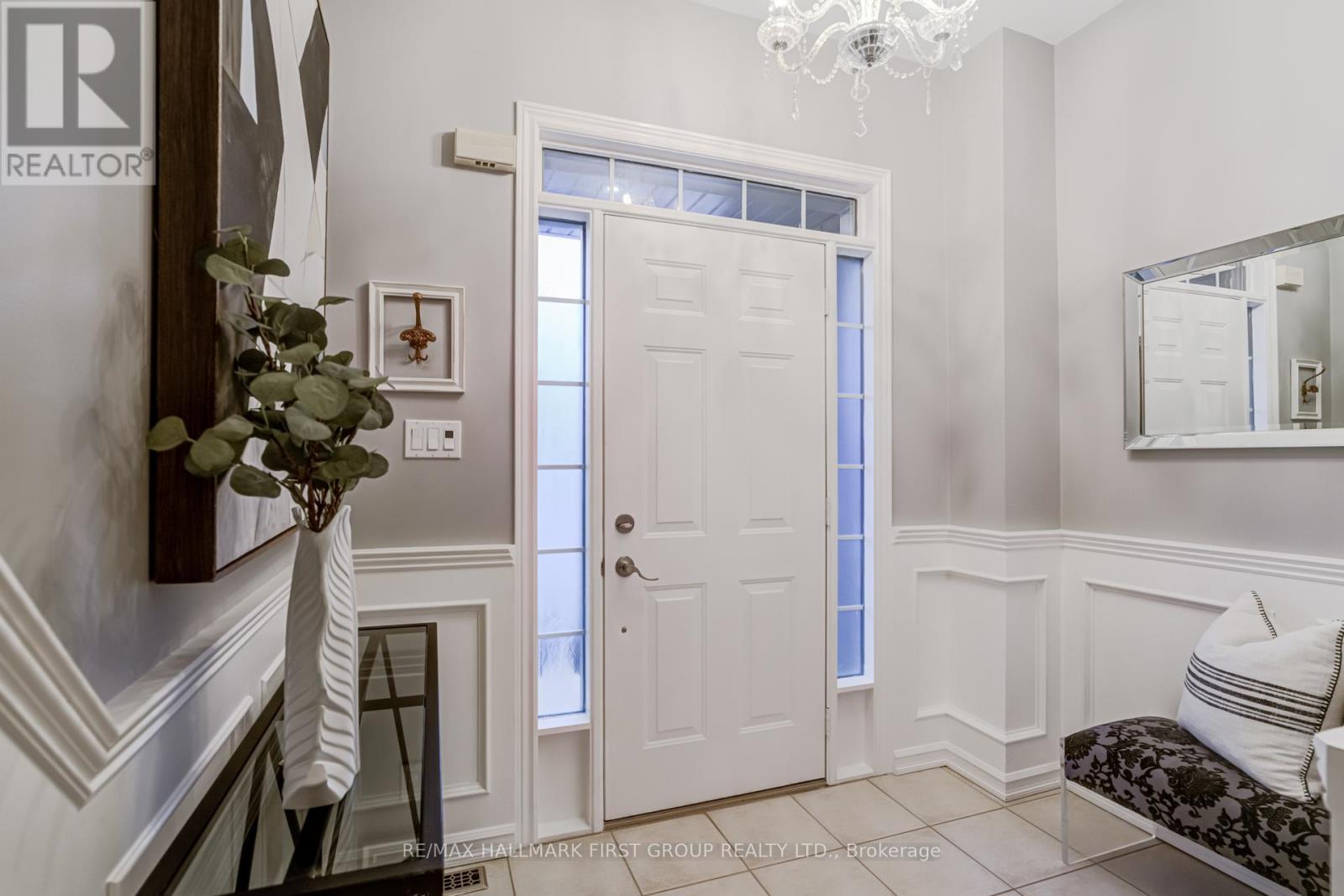 4 Beckett Crescent, Clarington, Ontario  L1E 3J5 - Photo 4 - E12593554