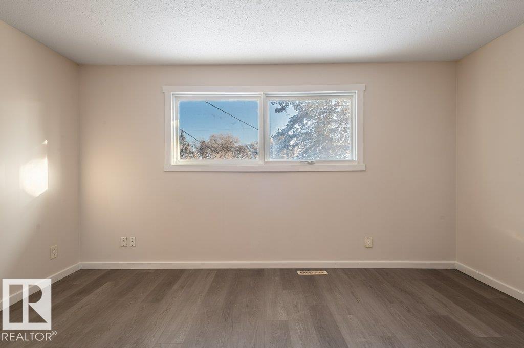 Unknown Address, ,    - Photo 32 - E4466891