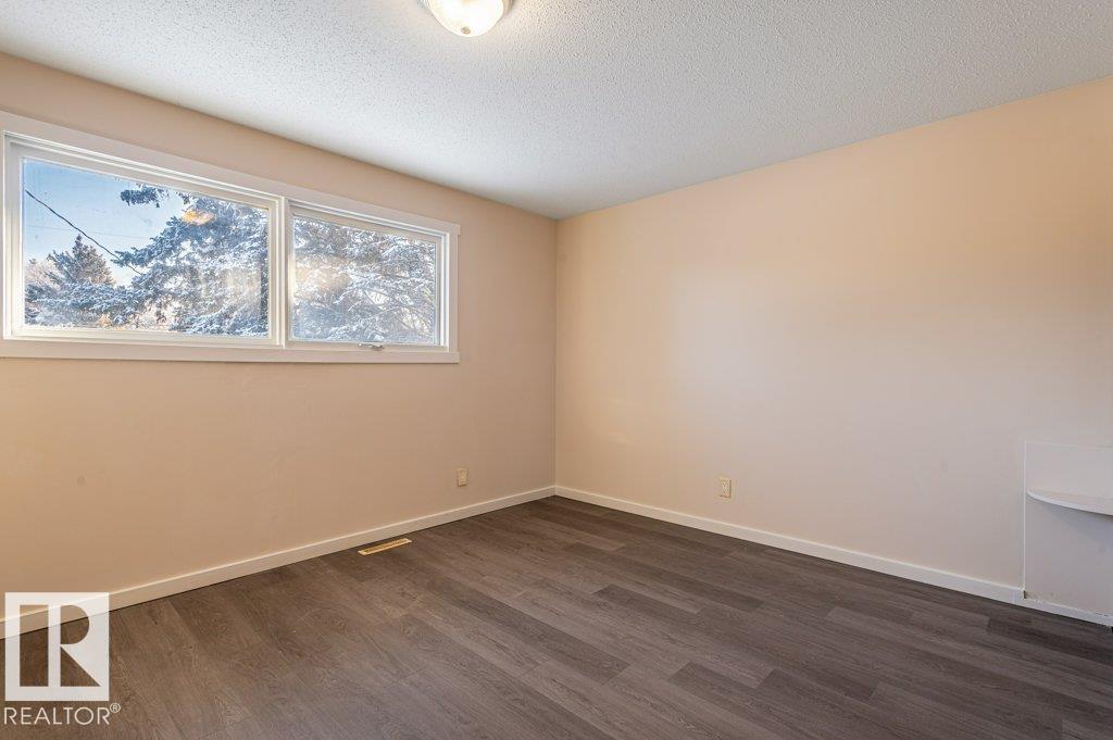 Unknown Address, ,    - Photo 28 - E4466891