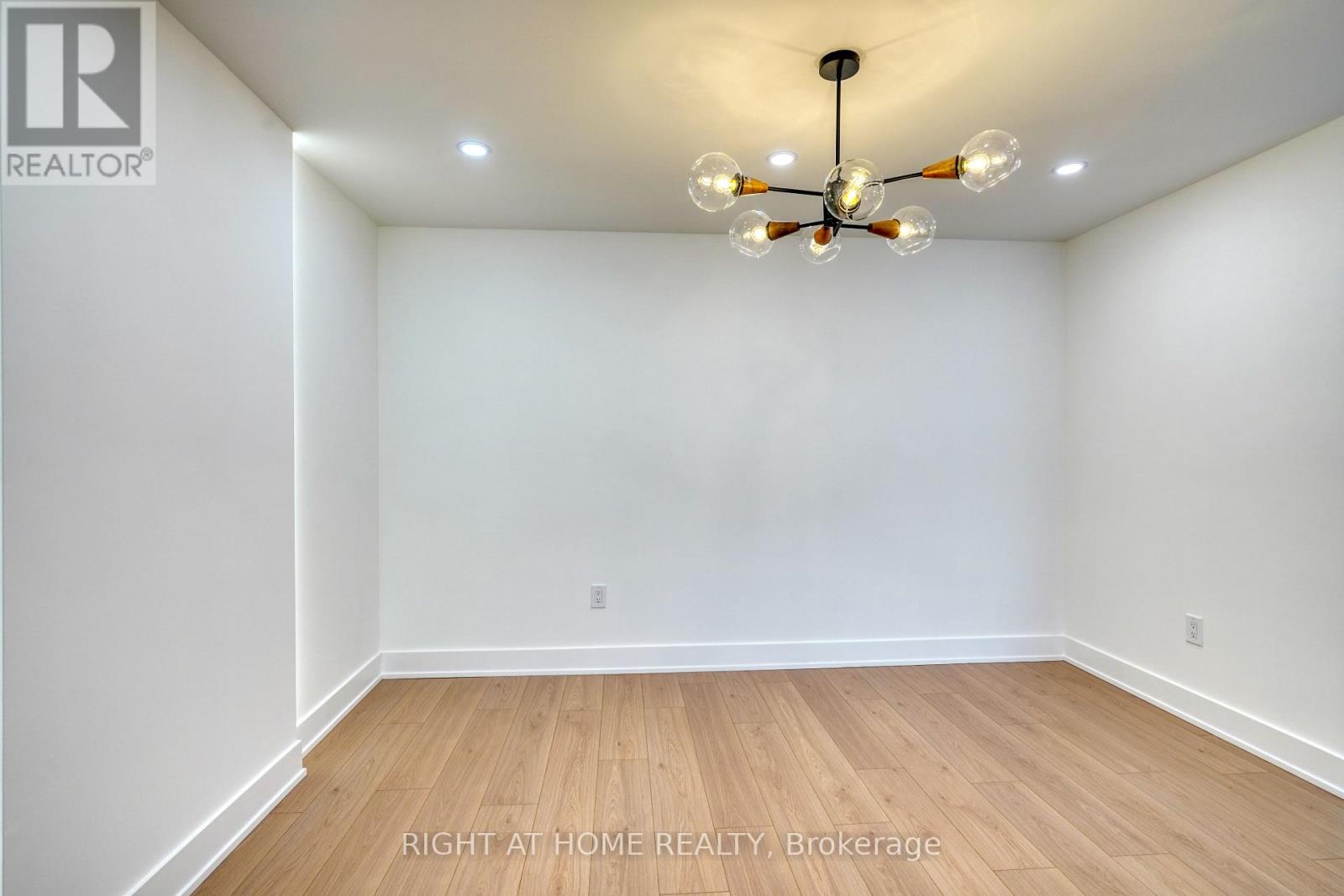 512 - 7460 Bathurst Street, Vaughan, Ontario  L4J 7K9 - Photo 20 - N12593610