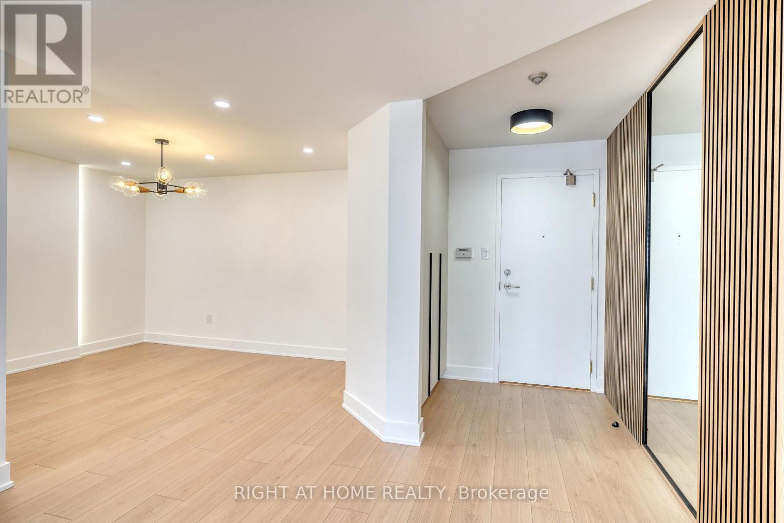 512 - 7460 Bathurst Street, Vaughan, Ontario  L4J 7K9 - Photo 21 - N12593610