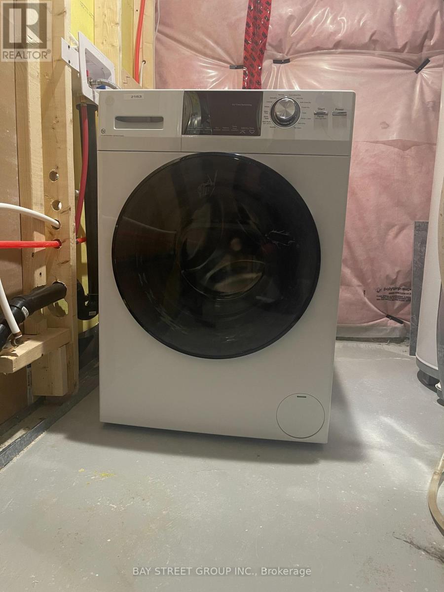 Basement - 43 Philips View Crescent, Richmond Hill, Ontario  L4E 0S9 - Photo 10 - N12593646