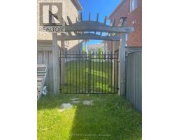 BASEMENT - 43 PHILIPS VIEW CRESCENT, Richmond Hill, Ontario