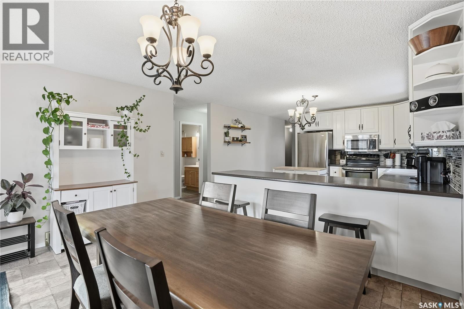 2815 Corbett Road, Regina, Saskatchewan  S4R 8J1 - Photo 14 - SK025045