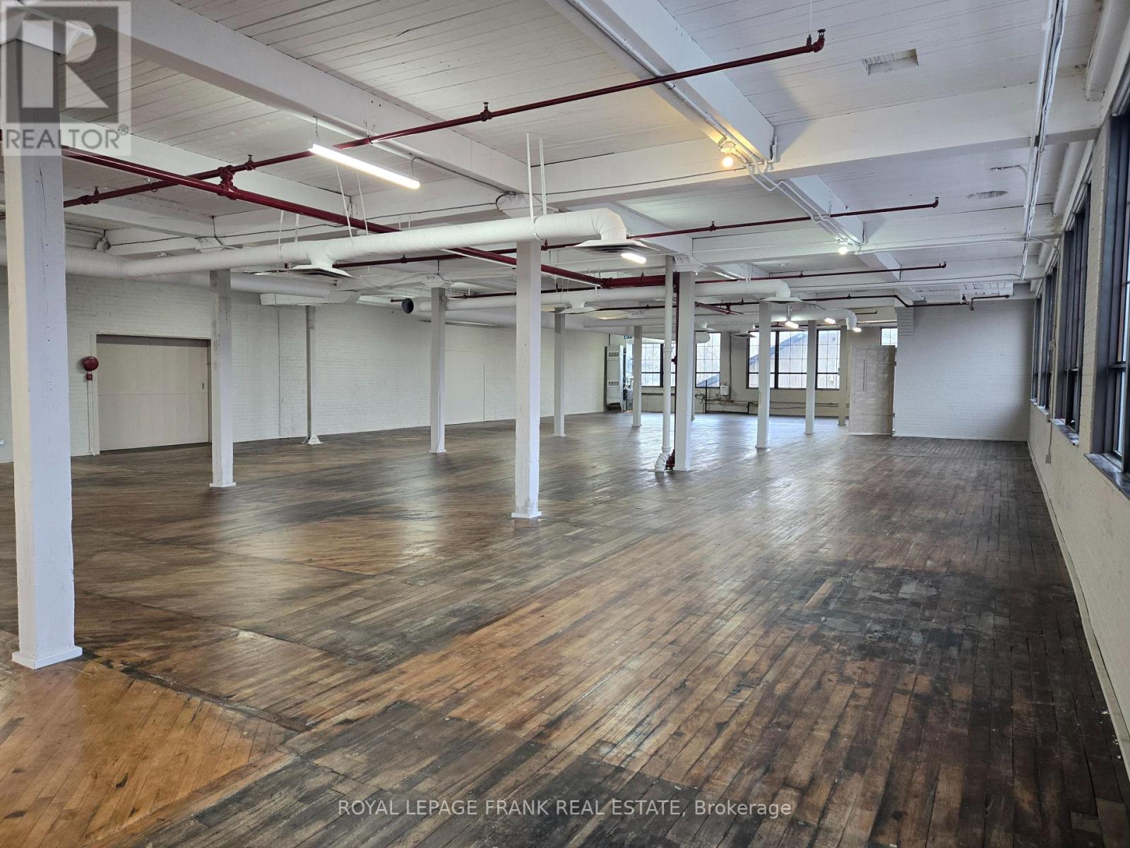 200 - 182 Wellington Street, Clarington, Ontario  L1C 1W3 - Photo 3 - E12590082